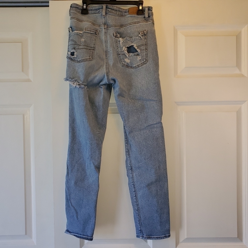 American Eagle Mom jean - Picture 2 of 15
